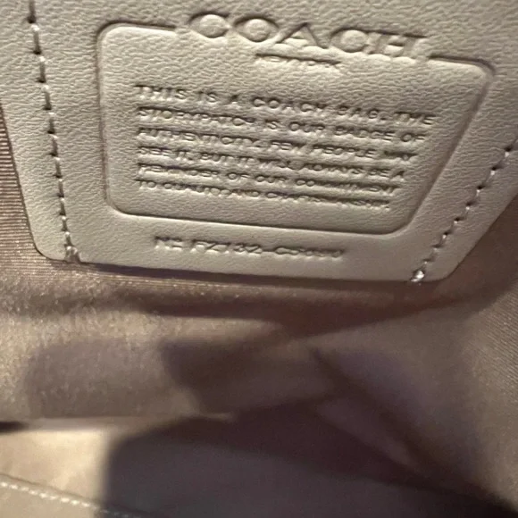 Coach Kleo Carryall Shoulder Bag Chalk White Smooth Pebble Leather Free Shipping - Picture 10 of 16